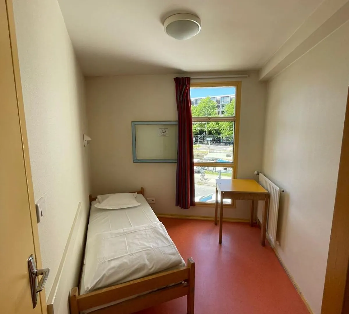 Hostel Rennes France