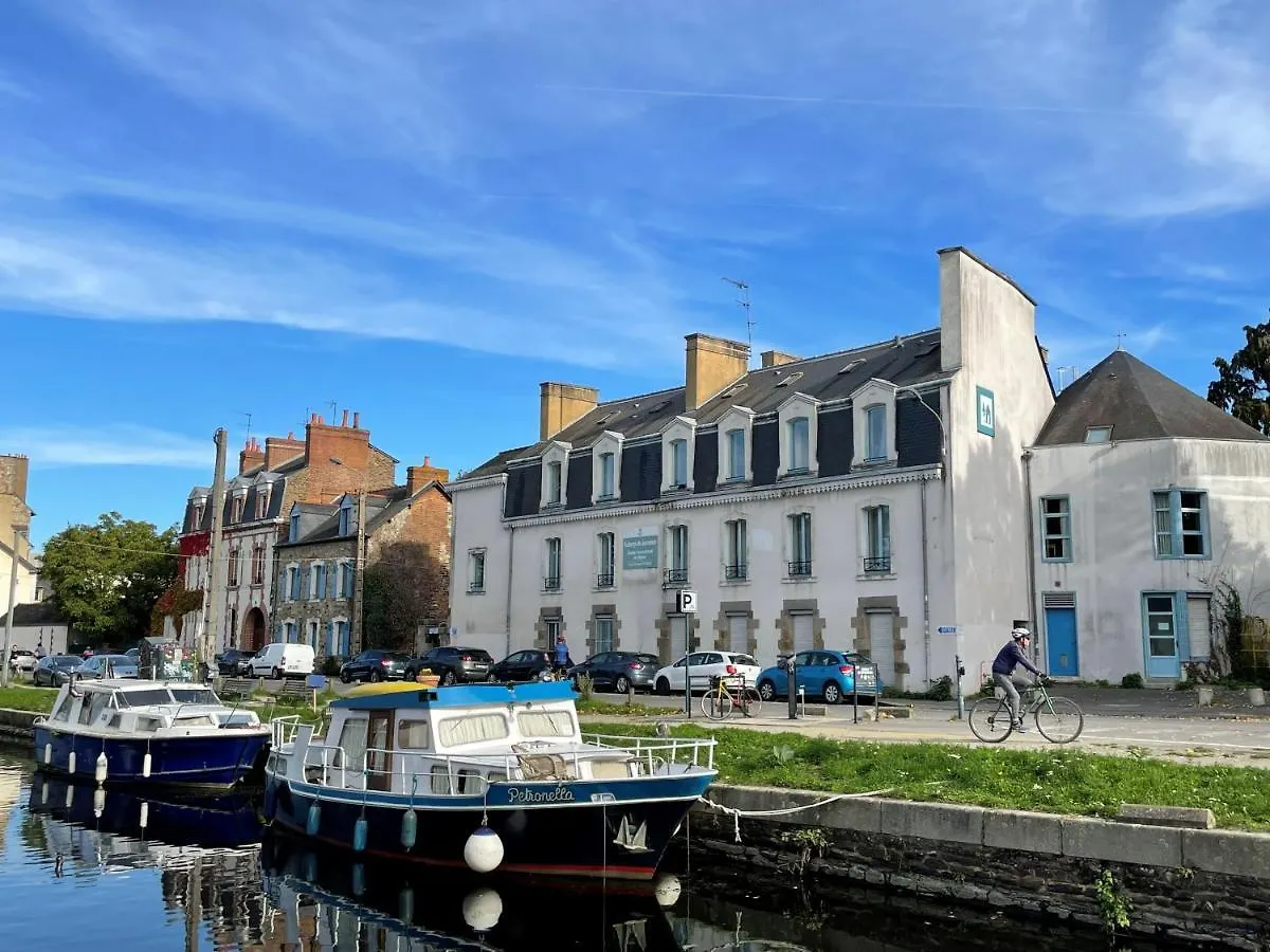 Hostel Rennes location
